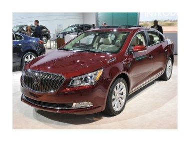 Оновлена версія Buick LaCrosse 2015