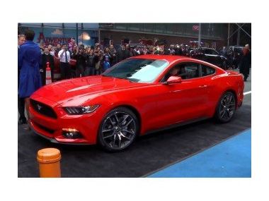 Європейський спорткар Ford Mustang 2015