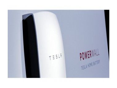 Tesla продемонструвала акумуляторні системи Powerwall