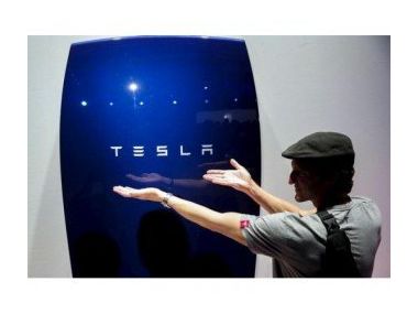 Акумулятори Рowerwall знайшли шалену популярність