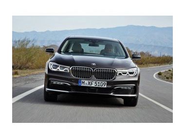 Новий BMW 7 Series: Відео, фото, характеристики.