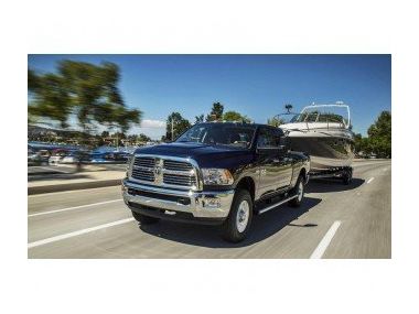 Дизельний пікап RAM здатний буксирувати 14 тонн!!