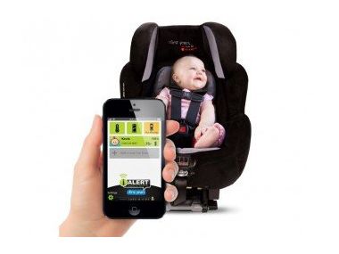 Підключаємо смартфон до автокрісла, і стежимо за дитиною