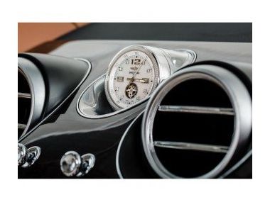 Годинник Bentley Bentayga в ціну автомобіля!?