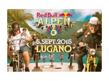 Орда мопедів атакує Альпи на Red Bull..