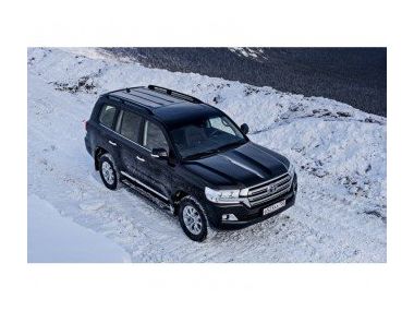 Тест-драйв оновленого Land Cruiser 200 Toyota 2016