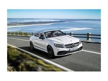 Новий кабріолет Mercedes-AMG C63 2017
