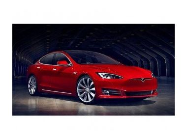 Рестайлінг електромобіля Tesla Model S