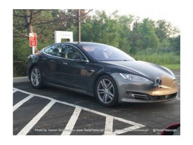Tesla Model S. Автопілот нового покоління!