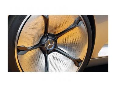 Електричні концепти Mercedes SUV в Парижі