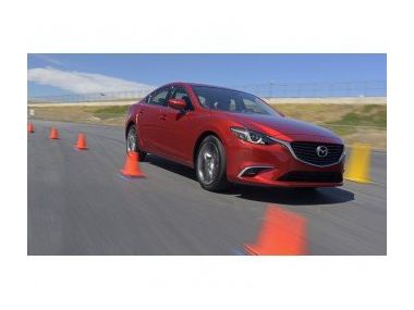 Mazda з керуванням G-Vectoring Control