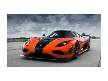 Купе Koenigsegg Agera з новим антикрилом