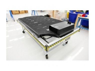 Tesla Model 3 отримає батарею нового покоління