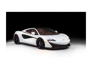 McLaren з електро хромованим скляним дахом