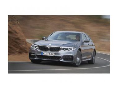 Новий седан BMW п'ятої серії 2017 року