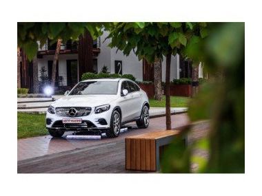 Огляд нового спорткупе Mercedes-Benz GLC Coupe