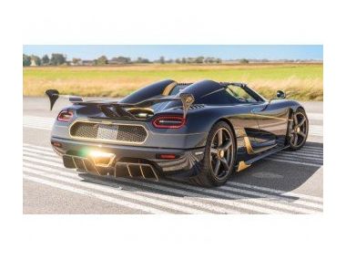 Koenigsegg Agera RS перший в Європі золотий суперкар