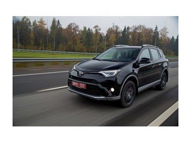 В далеку дорогу на кросовері Toyota RAV4