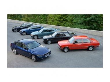 40-річна еволюція BMW 3