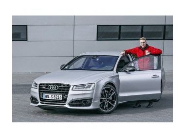 Тест-драйв Audi S8 plus. «Потужніше нікуди..»