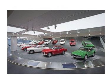 Самі чудові автомобільні музеї на планеті.