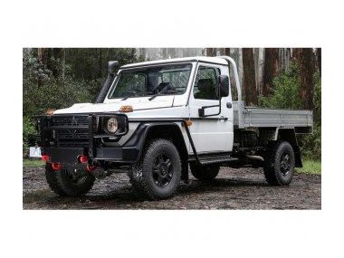 Прем'єра пікапа Mercedes-Benz G300 на базі G-Wagen
