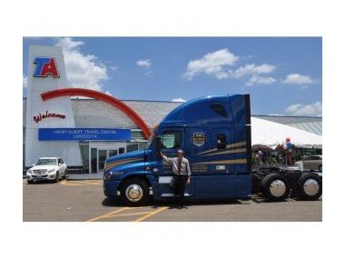 Центри туризму продаватимуть вантажні шини у США