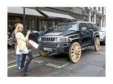 Як поставити на автомобіль великі колеса і шини