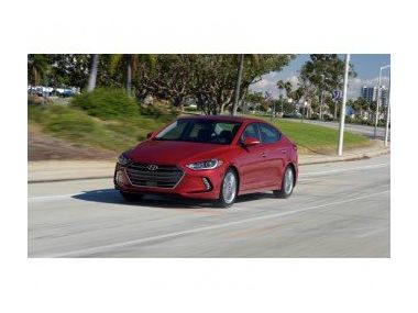 2017 Hyundai Elantra. Нові ідеї дизайну