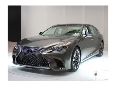 Новий Lexus LS, представлений в Детройті.