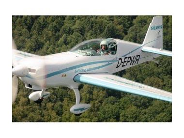 Топ-10 технологій, які здивували в 2016 році