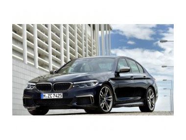 Новий седан BMW M550i xDrive швидше старого M5 F10