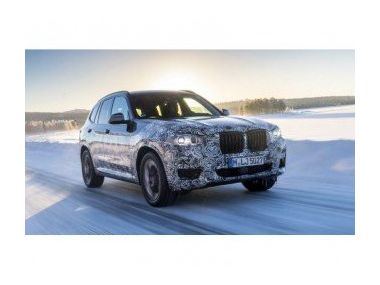 BMW тестує кросовер X3 на півночі Швеції
