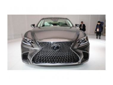 Гібридний Lexus LS 500h дебютує в Женеві
