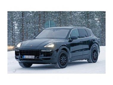 Новий Porsche Cayenne отримає гібридну версію