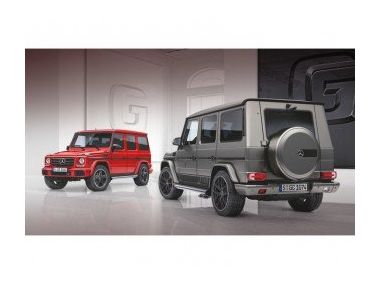 Mercedes G-класу розжився гламурними версіями