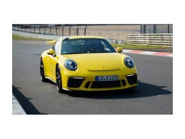 Porsche 911 GT3 просто розірвав Нюрбургринг