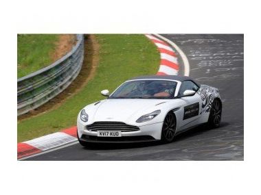 Aston Martin DB11 Volante на тесті без камуфляжу