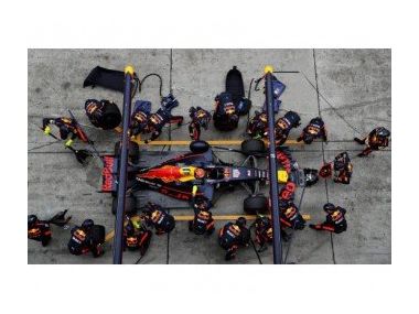 5 технологічних стратегій для майбутнього автокомпаній