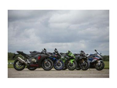 Кращі літрові спортивні мотоцикли