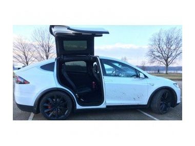 Огляд Tesla Model X P100D 2017