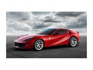 Автомобільні технології Ferrari 812 Superfast V12