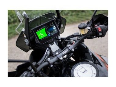 Системи Bosch для безпеки водіння мотоцикла.