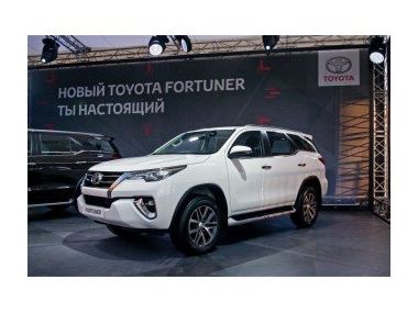 Оглядаємо позашляховик Toyota Fortuner 2017