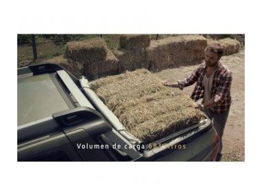 Renault Duster Oroch є зручним пікапом