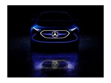 Mercedes привезе до Франкфурту концепт EQ A