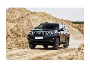 Новий Toyota Land Cruiser Prado покращав зовні і всередині