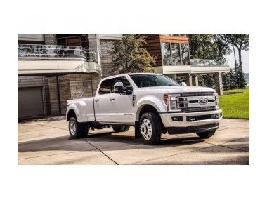 Ford F-Series Super Duty Limited. Розкіш на стероїдах