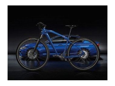 Велосипед BMW, що відповідає M5