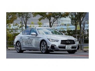 Nissan тестує повністю автономний Infiniti Q50 ProPILOT